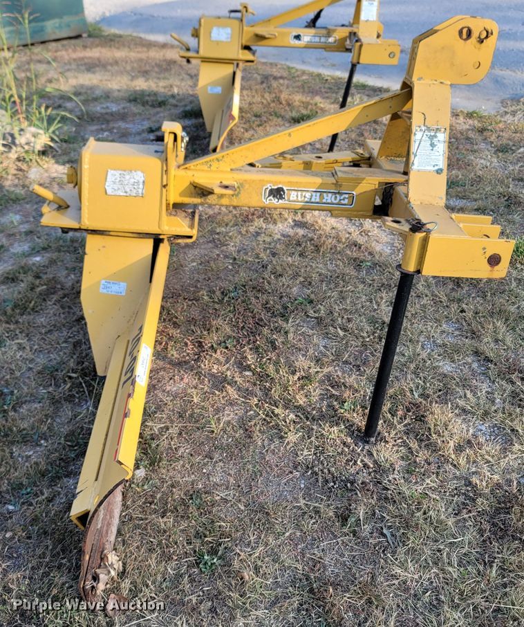 image for item LN9643 2012 Bush Hog 7007  blade