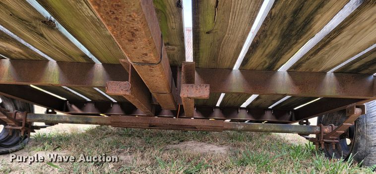 image for item LN9652 2001 Shop built  utility trailer