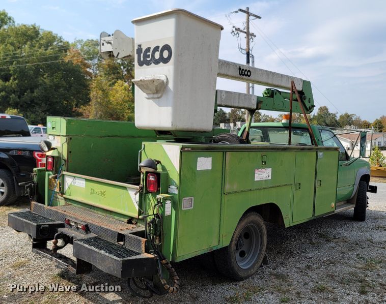 image for item LN9654 1994 Chevrolet 3500HD  bucket truck