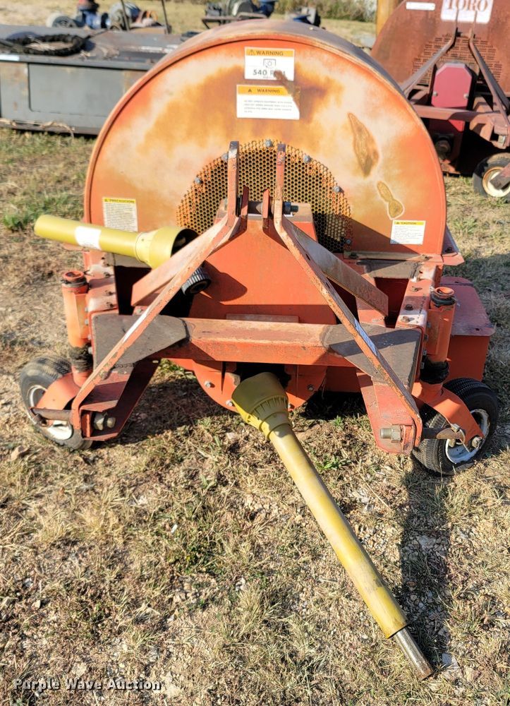 image for item LN9657 Jacobsen B40  straw blower