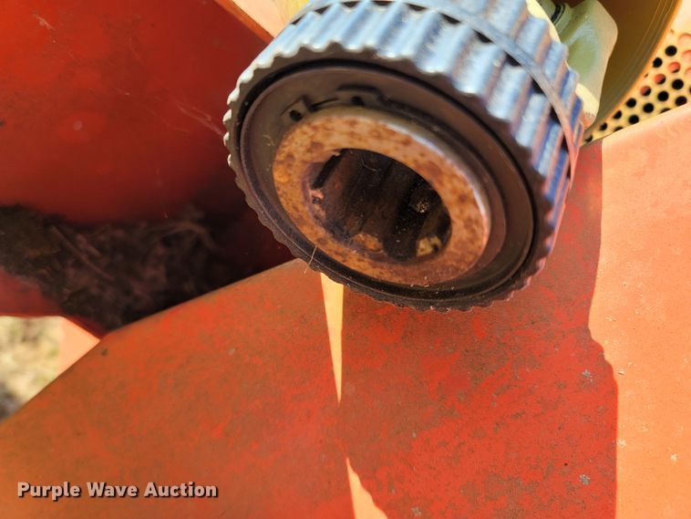 image for item LN9657 Jacobsen B40  straw blower