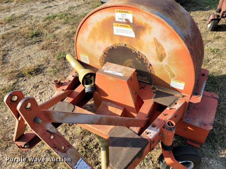 image for item LN9657 Jacobsen B40  straw blower