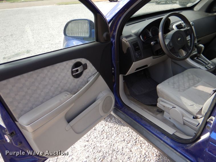 image for item LU9613 2006 Chevrolet Equinox LT  SUV