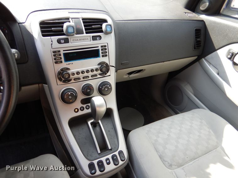 image for item LU9613 2006 Chevrolet Equinox LT  SUV