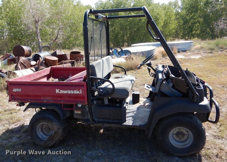 image for item LU9650 2004 Kawasaki Mule 3010 KAF620E  utility vehicle