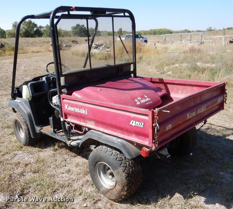 image for item LU9650 2004 Kawasaki Mule 3010 KAF620E  utility vehicle