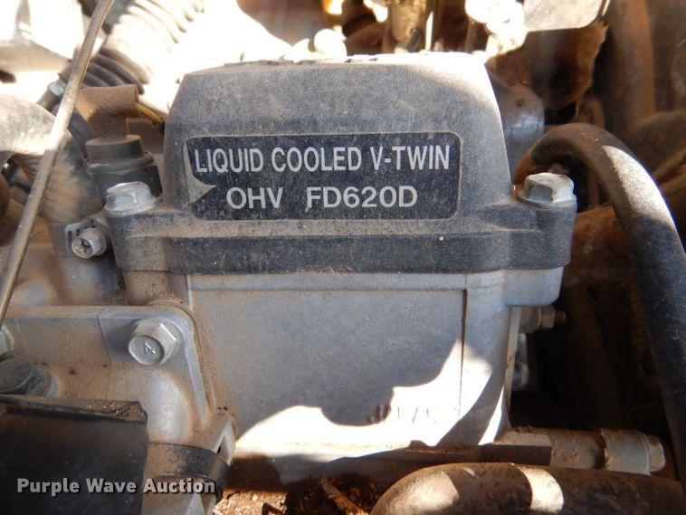 image for item LU9650 2004 Kawasaki Mule 3010 KAF620E  utility vehicle