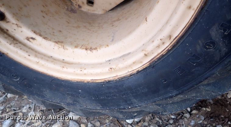 image for item MA9695 2006 Ditch Witch RT40  trencher