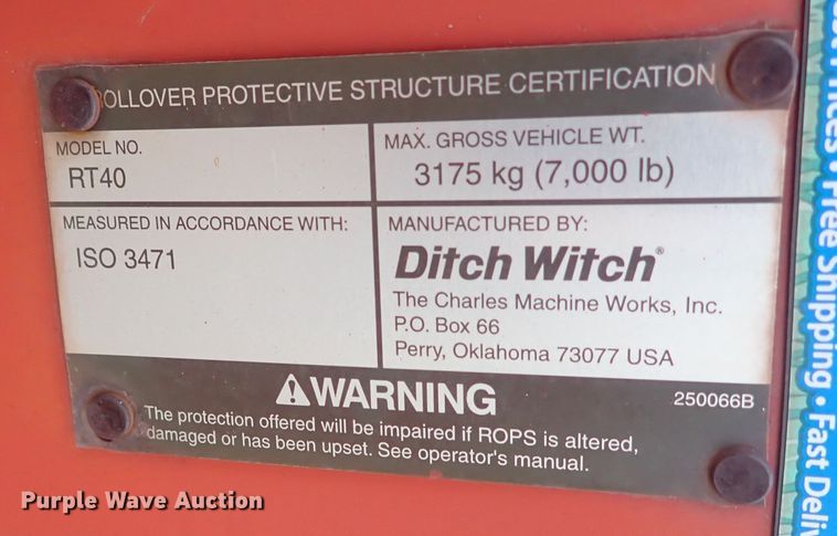 image for item MA9695 2006 Ditch Witch RT40  trencher
