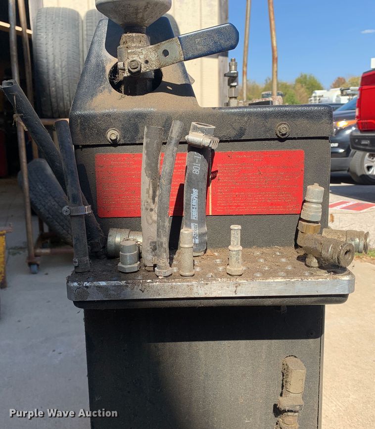 image for item MH9824 BG PF5  power flush and fluid exchanging system