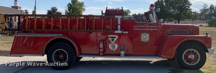 image for item MH9827 1955 Howe Defender HR-73  pumper fire truck