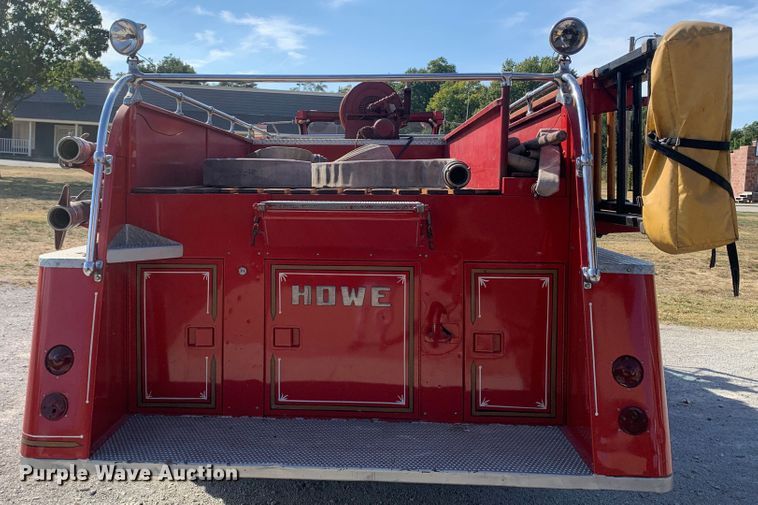 image for item MH9827 1955 Howe Defender HR-73  pumper fire truck