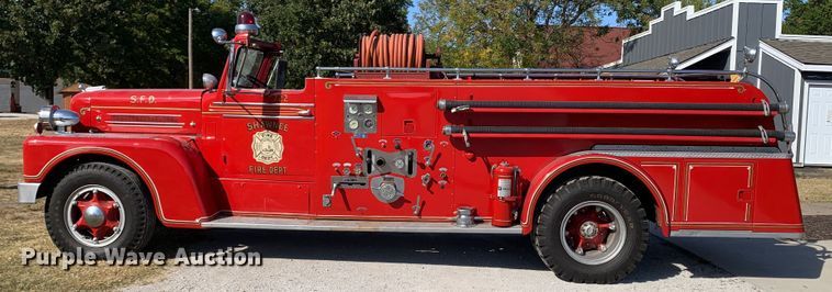 image for item MH9827 1955 Howe Defender HR-73  pumper fire truck