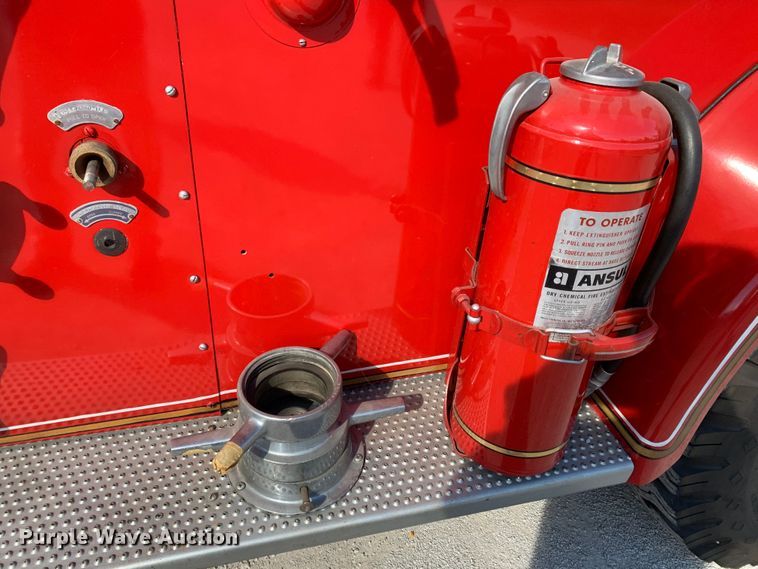 image for item MH9827 1955 Howe Defender HR-73  pumper fire truck