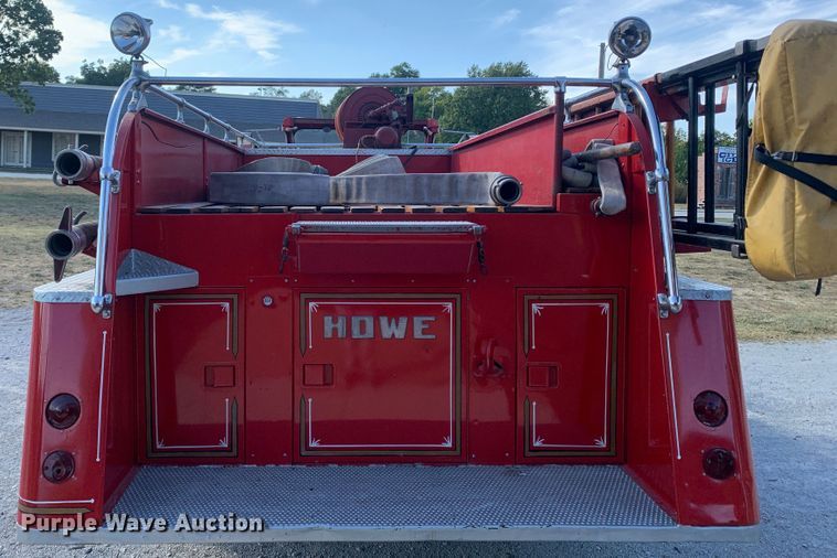 image for item MH9827 1955 Howe Defender HR-73  pumper fire truck