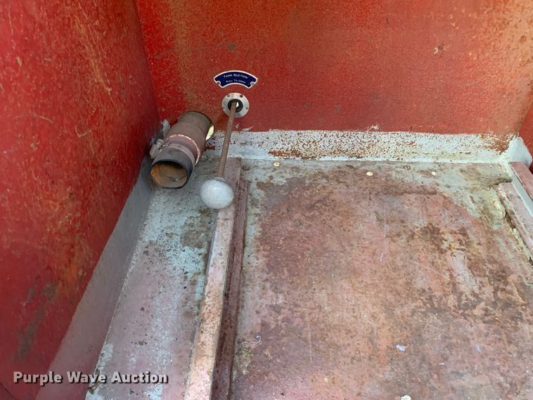 image for item MH9827 1955 Howe Defender HR-73  pumper fire truck