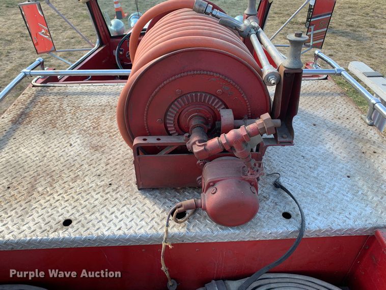 image for item MH9827 1955 Howe Defender HR-73  pumper fire truck