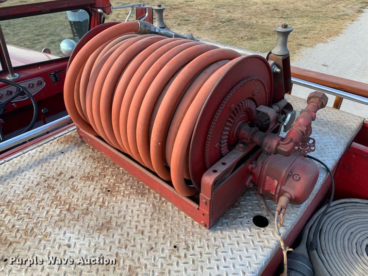 image for item MH9827 1955 Howe Defender HR-73  pumper fire truck