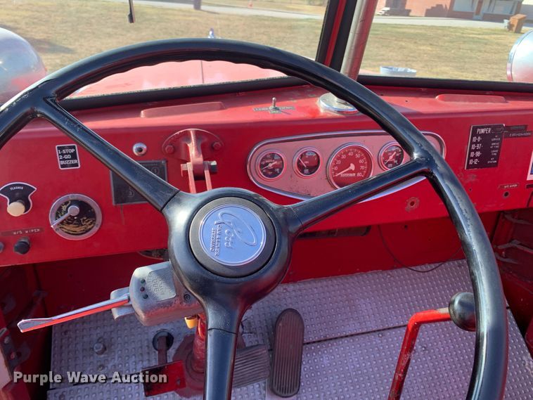 image for item MH9827 1955 Howe Defender HR-73  pumper fire truck