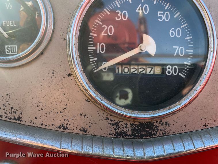 image for item MH9827 1955 Howe Defender HR-73  pumper fire truck