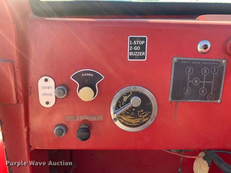 image for item MH9827 1955 Howe Defender HR-73  pumper fire truck