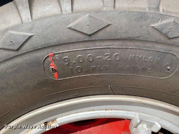 image for item MH9827 1955 Howe Defender HR-73  pumper fire truck