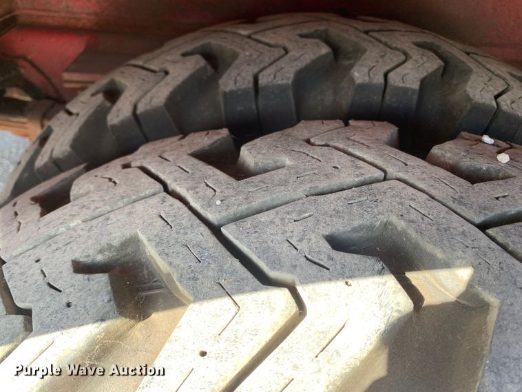 image for item MH9827 1955 Howe Defender HR-73  pumper fire truck