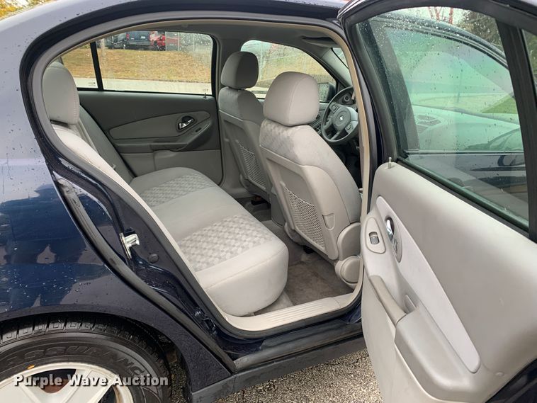 image for item MH9834 2005 Chevrolet Malibu LS