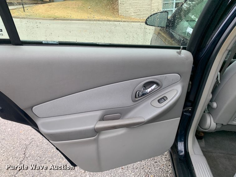 image for item MH9834 2005 Chevrolet Malibu LS