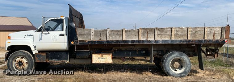image for item MH9837 1996 GMC TopKick C6500  dump flatbed truck
