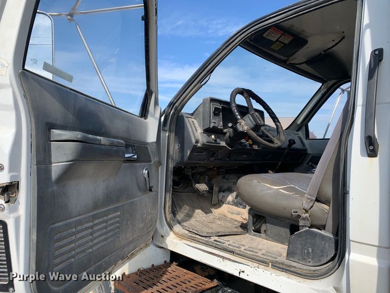 image for item MH9837 1996 GMC TopKick C6500  dump flatbed truck