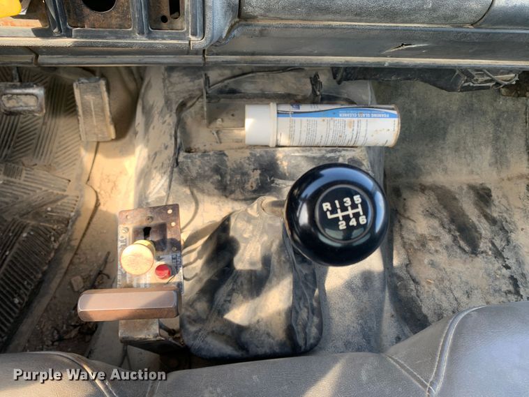 image for item MH9837 1996 GMC TopKick C6500  dump flatbed truck