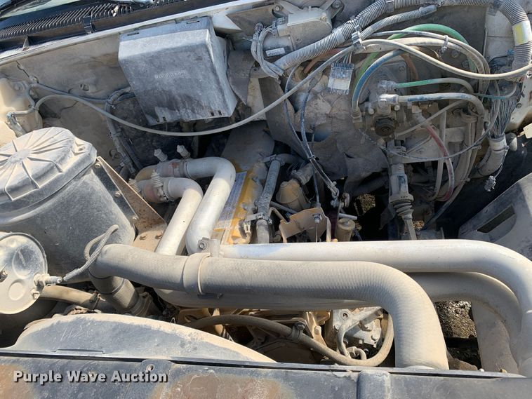 image for item MH9837 1996 GMC TopKick C6500  dump flatbed truck