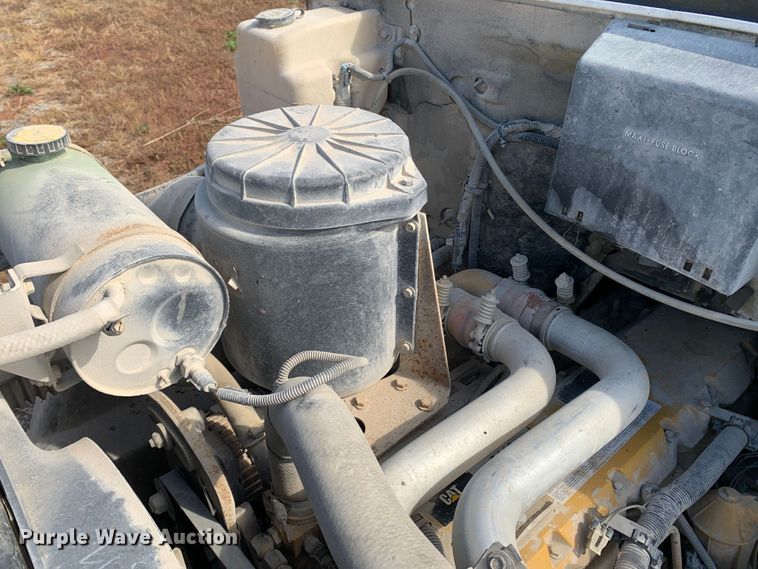 image for item MH9837 1996 GMC TopKick C6500  dump flatbed truck