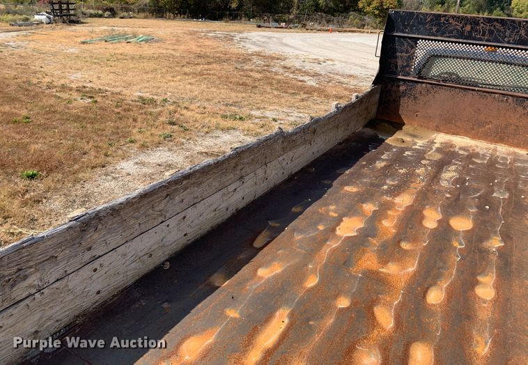 image for item MH9837 1996 GMC TopKick C6500  dump flatbed truck