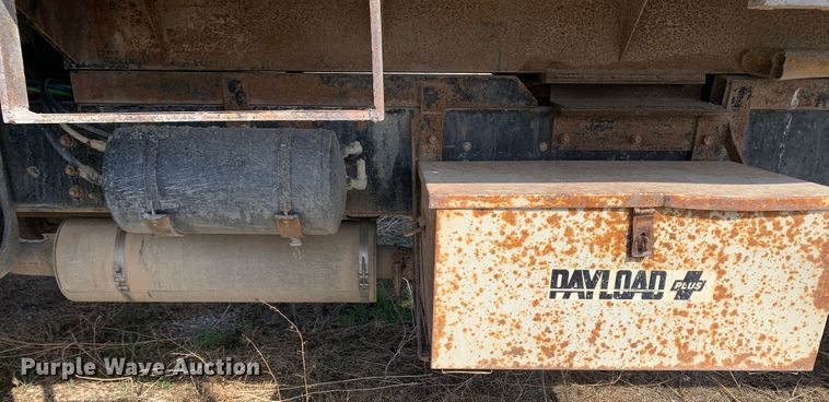 image for item MH9837 1996 GMC TopKick C6500  dump flatbed truck