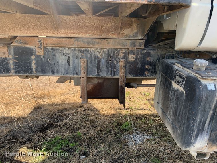 image for item MH9837 1996 GMC TopKick C6500  dump flatbed truck