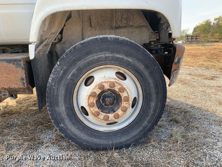 image for item MH9837 1996 GMC TopKick C6500  dump flatbed truck