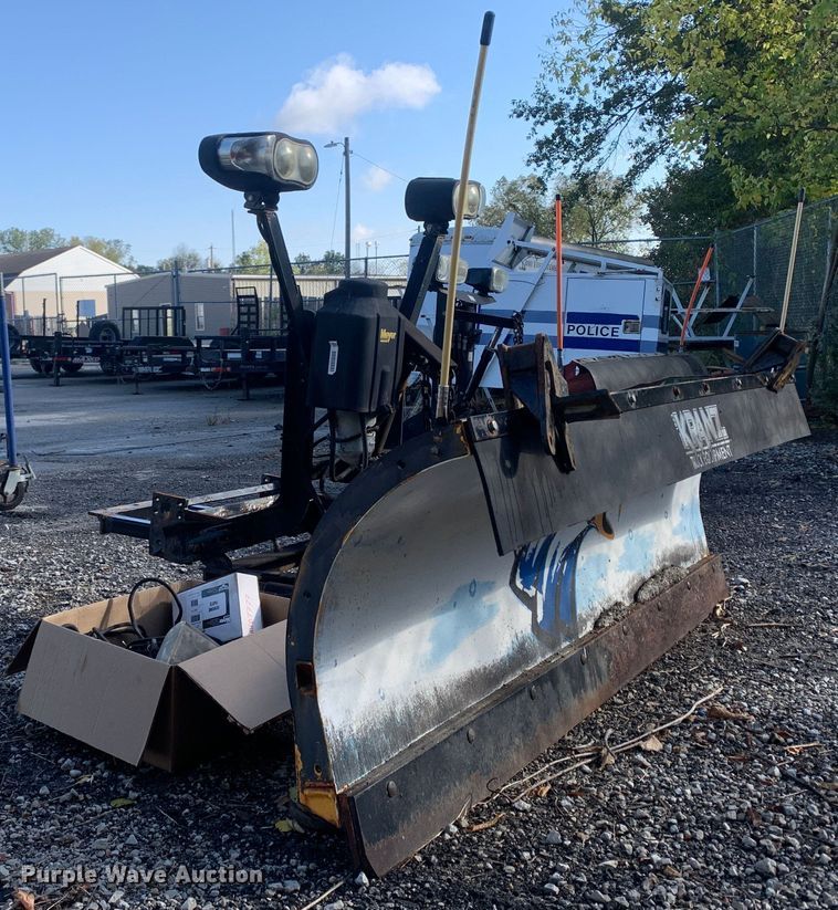 image for item MH9838 2016 Meyers LP-8  snow plow