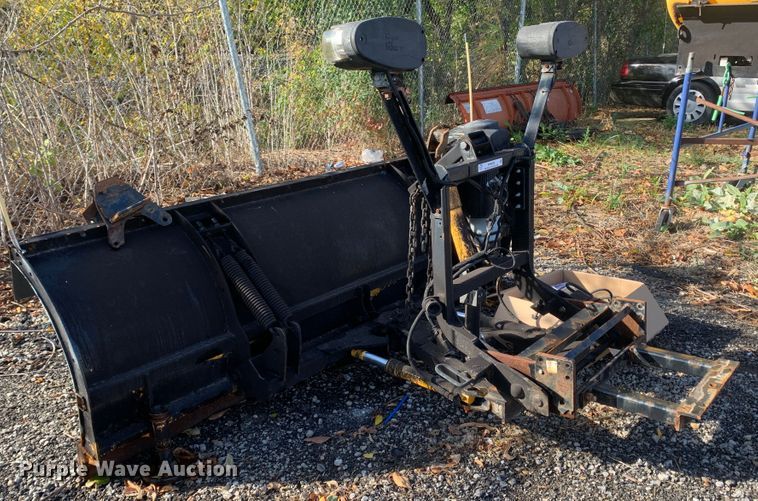 image for item MH9838 2016 Meyers LP-8  snow plow