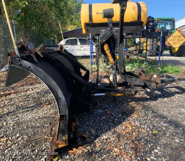 image for item MH9838 2016 Meyers LP-8  snow plow