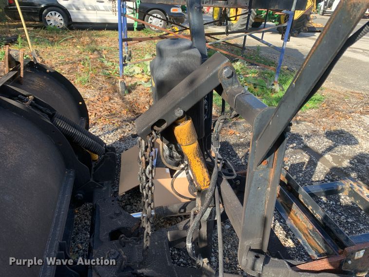 image for item MH9838 2016 Meyers LP-8  snow plow