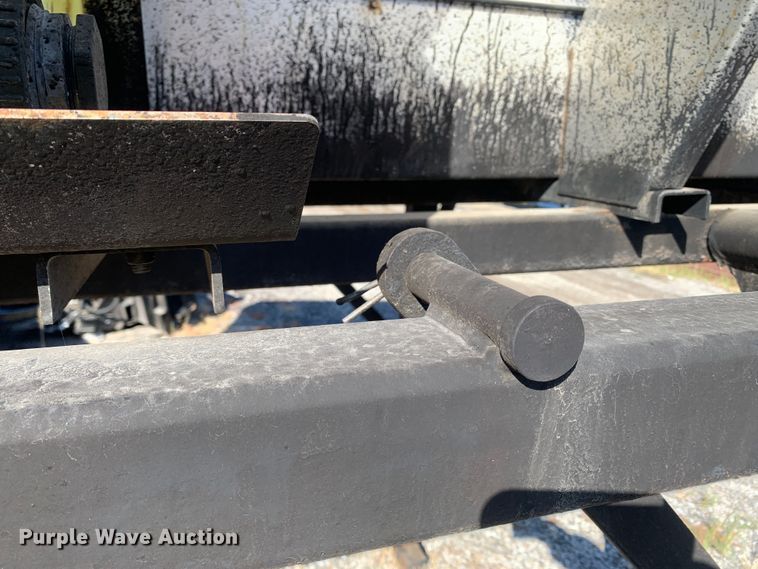 image for item MH9839 2013 Swenson EV-100 10-84-48  spreader