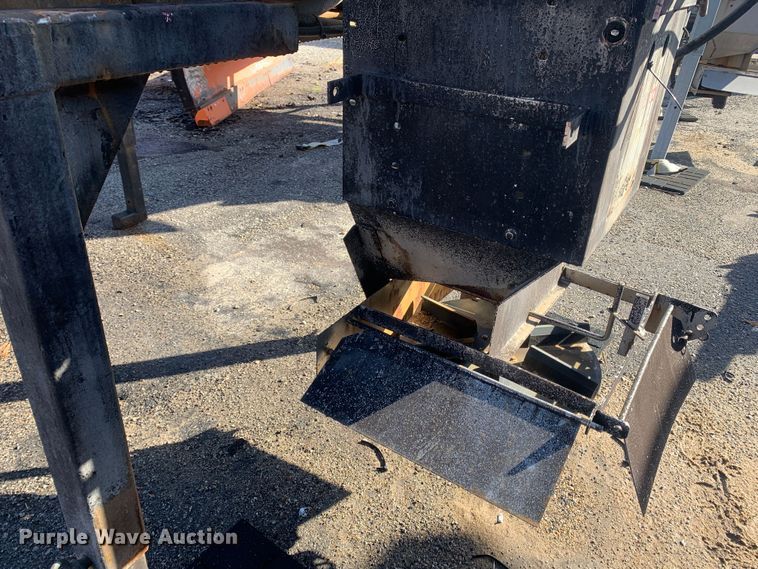 image for item MH9840 2014 Swenson EV-100 10-84-48  spreader