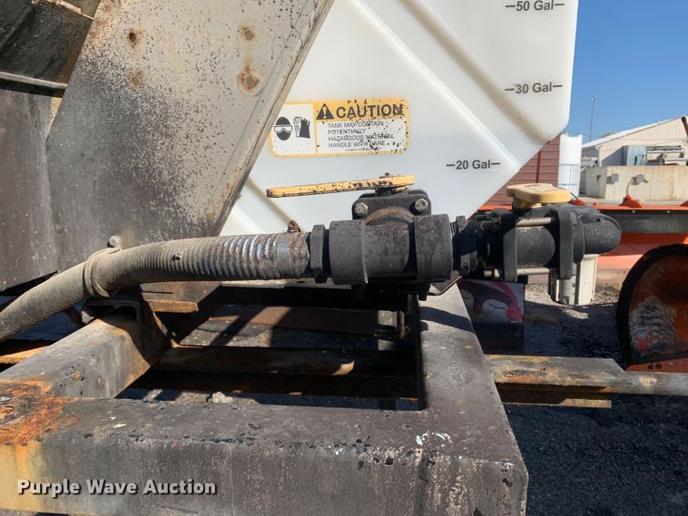 image for item MH9840 2014 Swenson EV-100 10-84-48  spreader