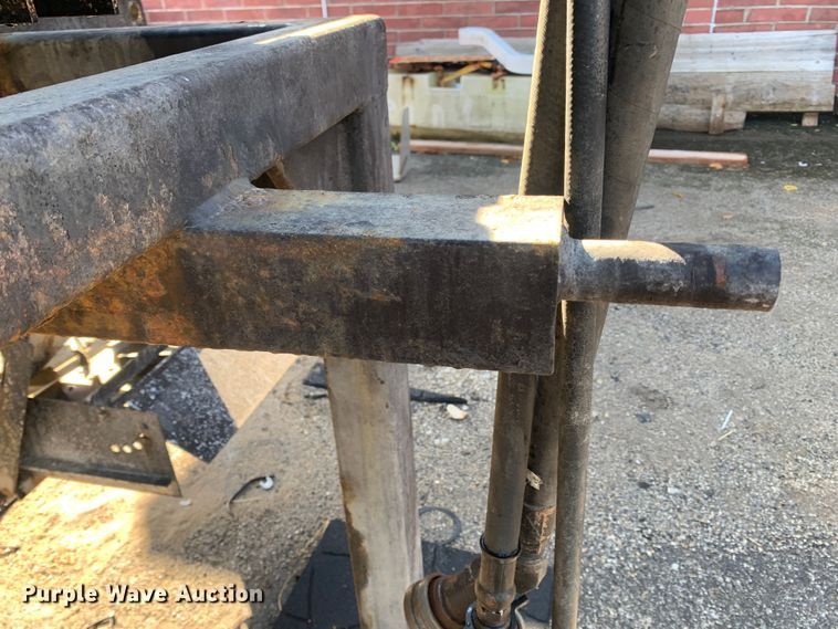 image for item MH9840 2014 Swenson EV-100 10-84-48  spreader