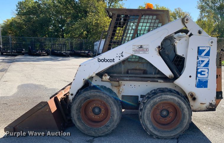 image for item MH9841 1997 Bobcat 773  skid steer loader