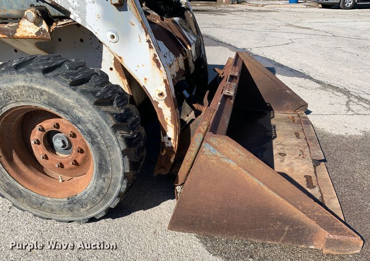 image for item MH9841 1997 Bobcat 773  skid steer loader