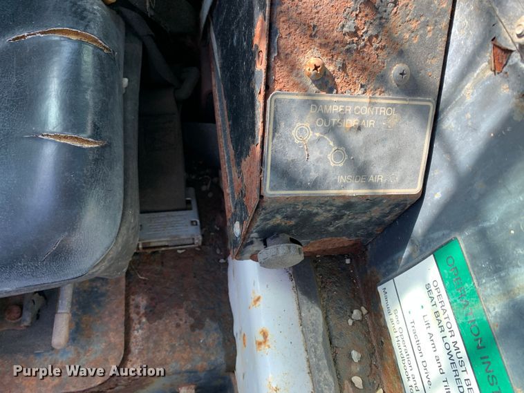 image for item MH9841 1997 Bobcat 773  skid steer loader