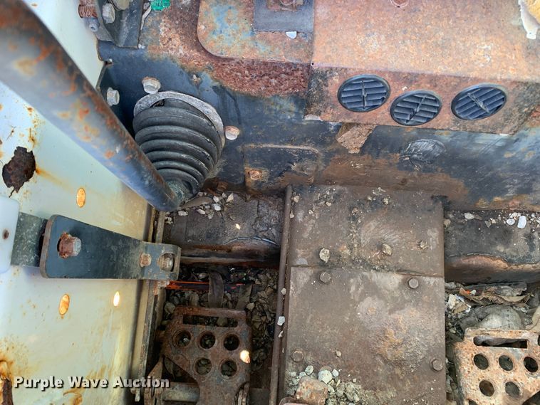 image for item MH9841 1997 Bobcat 773  skid steer loader